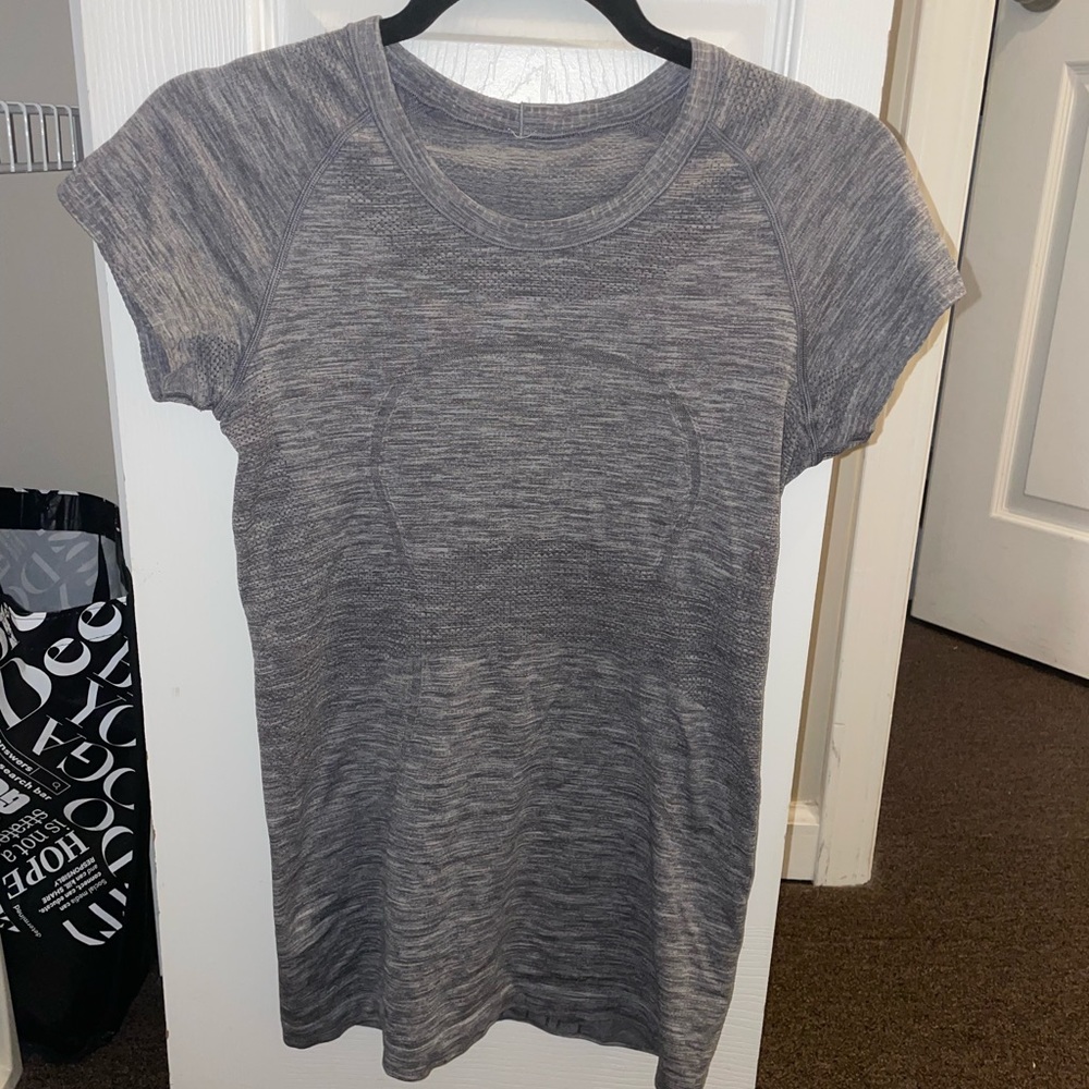 lululemon swiftly tech size 4